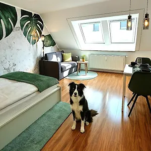 Homely Serenity Greens - Stylisch Studio-apartment With Kitchen - 10 Min To Station, Pet Friendly Apartment München